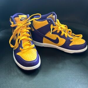 Nike Dunk Lakers High -  EXCELLENT condition!  Smoke & pet free home